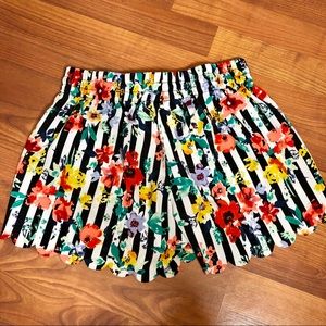 Gilligan & O'Malley Shorts - Gilligan & O’Malley Floral Shorts Gilligan & O'Malley Shorts - Gilligan & O’Malley Floral Shorts